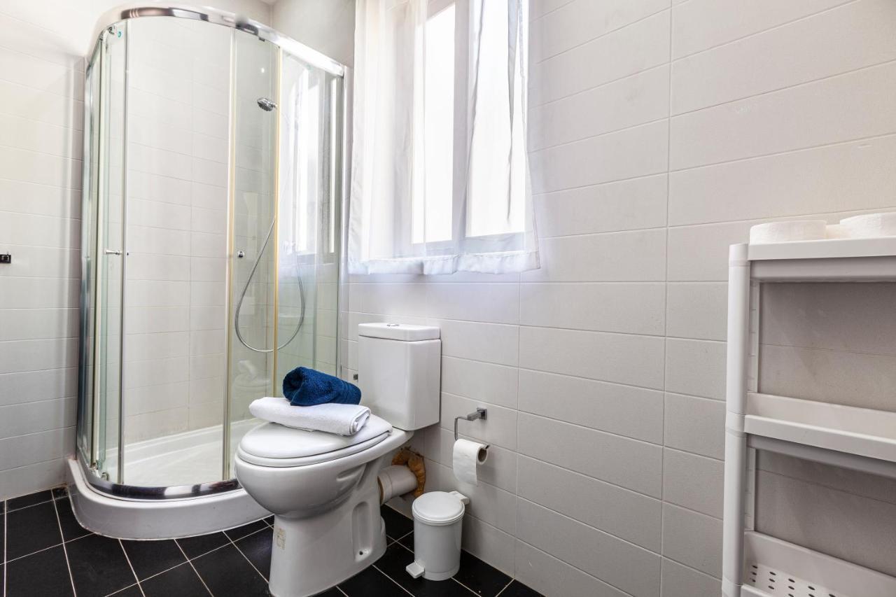Z4 - Seafront Apartment Сейнт Полс Бей Екстериор снимка